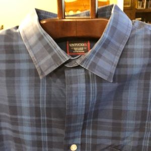 Untuckit Short Sleeve Blue Plaid 3xl button up shirt.
